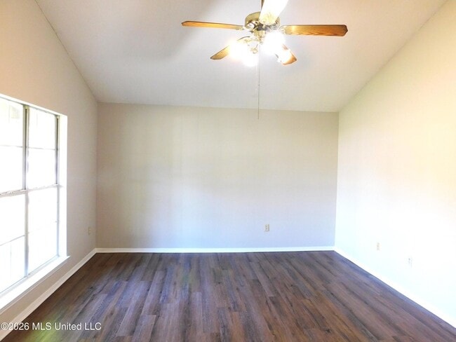 Photo - 5840 Waverly Dr