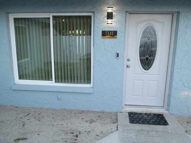 Photo - 7141 Green St Apartamentos Unidad 7141