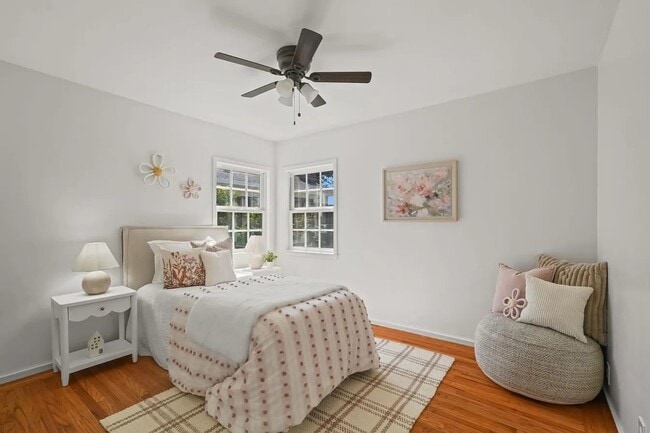 Photo - 919 Sixth Ave