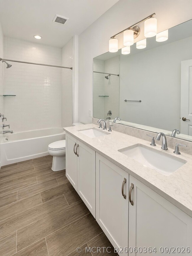558 Sanderling Cir