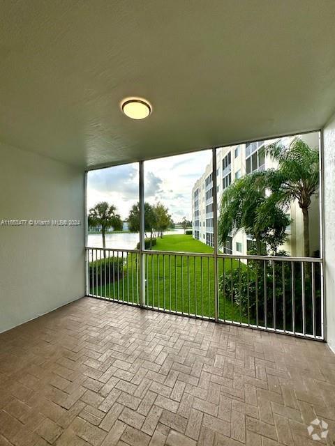 Building Photo - 10750 NW 66th St Unit 214 Rental