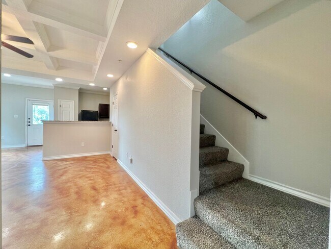 Photo - 3 bed 2.5 bath conner townhome $1,345