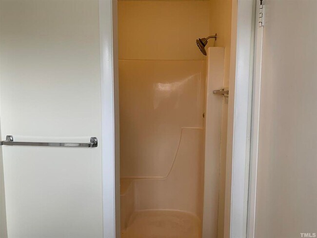 Building Photo - 1220 Manassas Court - Bev Roberts Rentals and Property Management