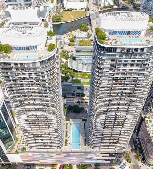 Photo - 55 SW 9th St Unit 2902