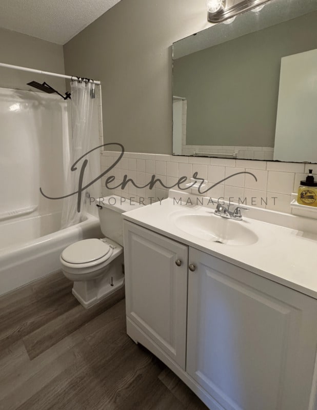 Photo - 213 S Willow Ave