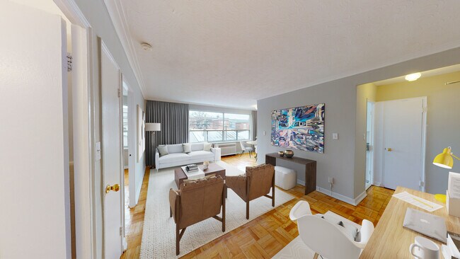 300 Winnett Ave