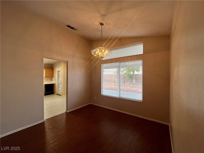 Building Photo - 1905 Navajo Lake Way Rental