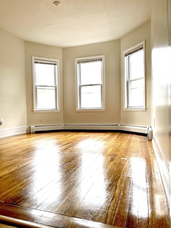 Building Photo - 20 Boylston St Unit 4