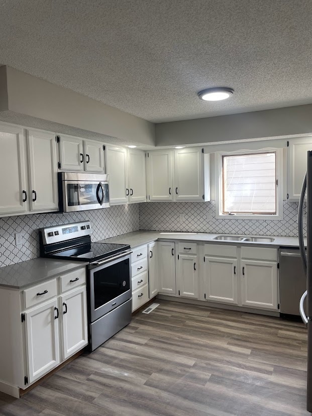 Photo - 1906 W Euclid Ave