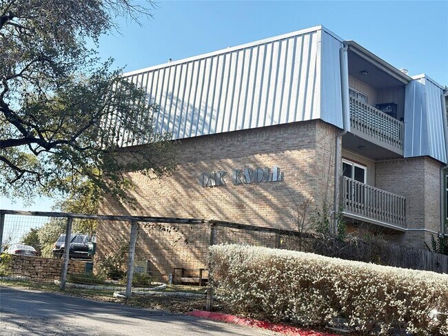 Photo - 620 S 1st St Unit 201