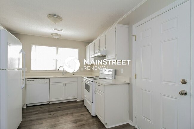 Photo - 3 Bedroom Pet-Friendly Home in Winston-Sal...