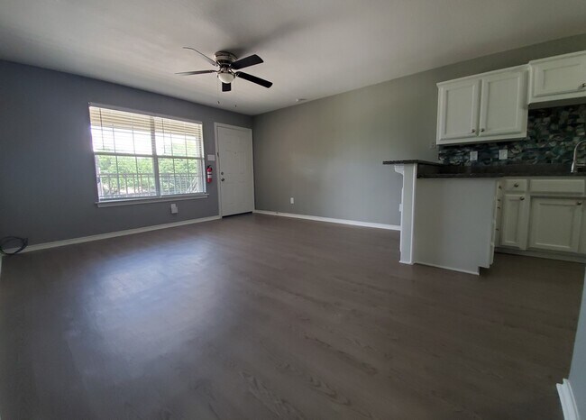 Photo - Alvord Apartments