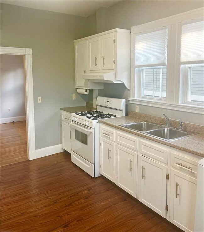 Photo - 9 Sherman St Unit 1L