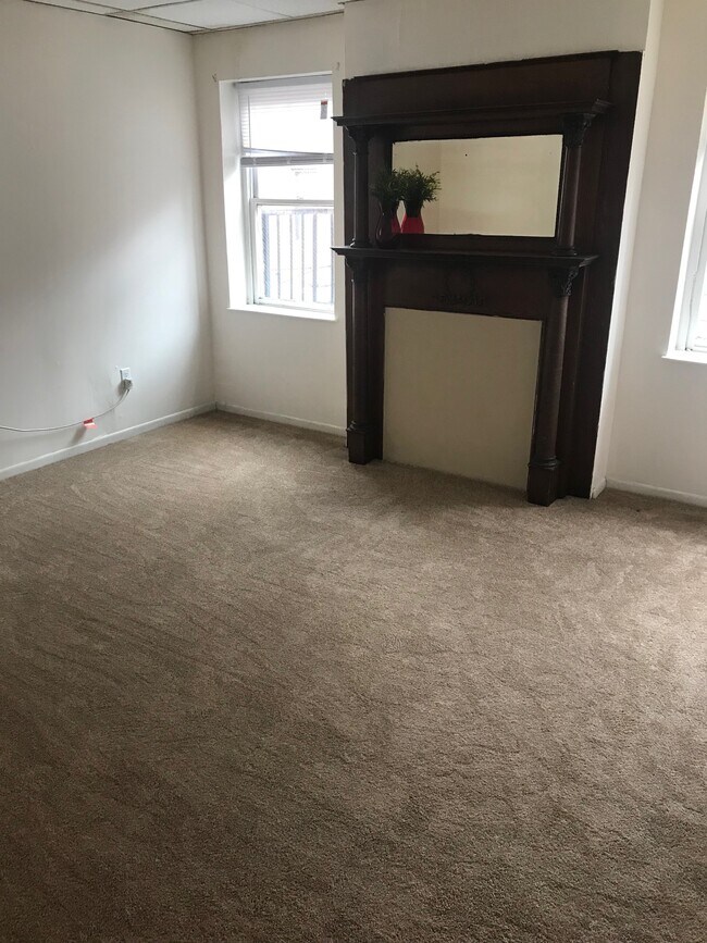 Photo - 117 S 22nd St Unit 6