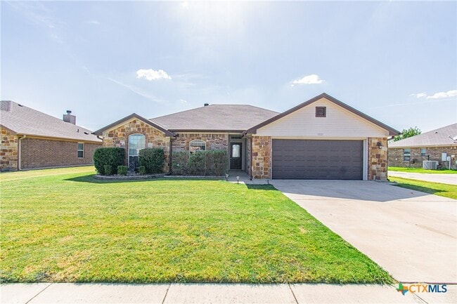 Building Photo - 9805 Kaitlyn Dr