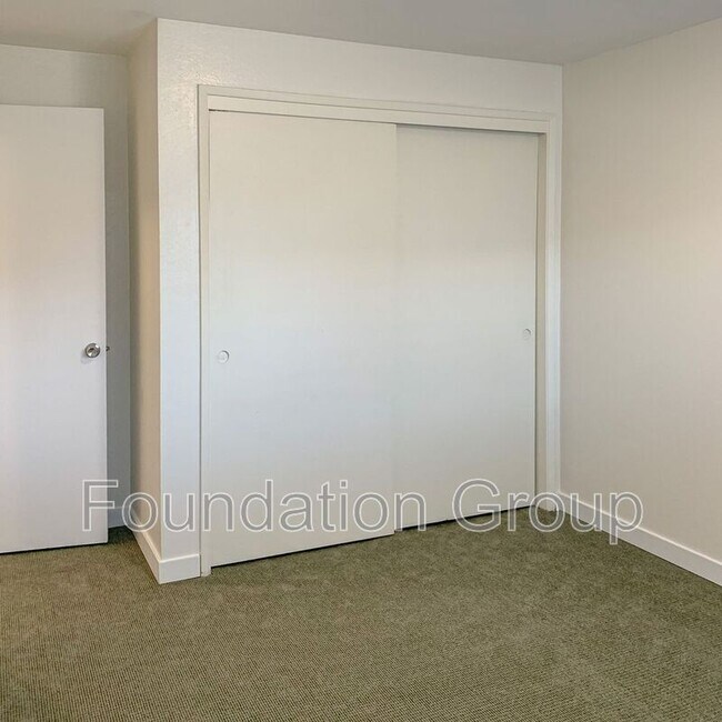 Photo - 615 NW 85th St