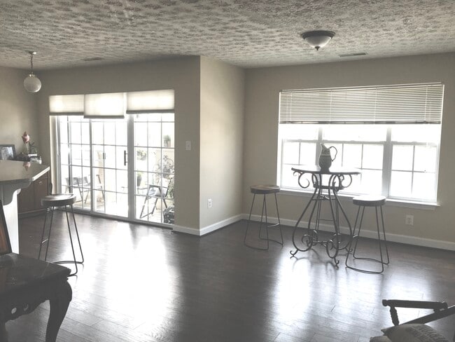 Photo - 6117 Springwater Pl Unit 1722