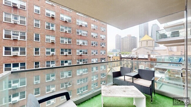 Building Photo - 237 E 34th St Unit 504 Rental