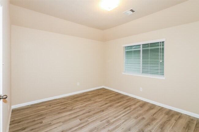 Photo - 18810 Brescia Ln