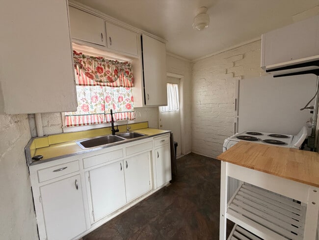 Photo - 6417 East Ct