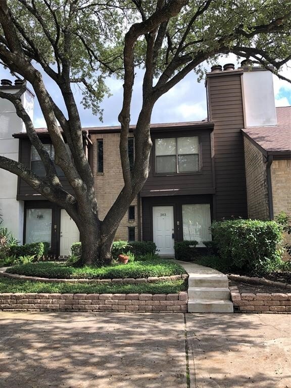 Building Photo - 2601 S Braeswood Blvd Unit 203