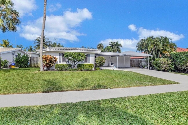 Photo - 801 SW 5th St