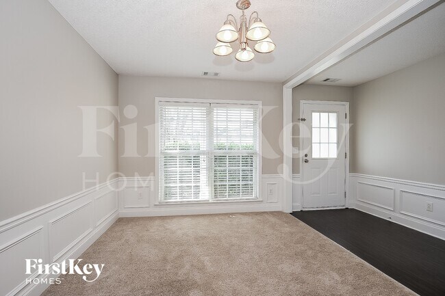 Photo - 1020 Dunedin Trail