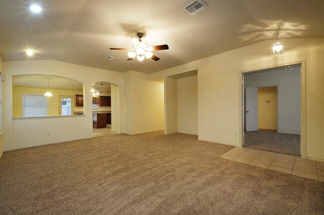 Photo - 1109 Fossil Cove