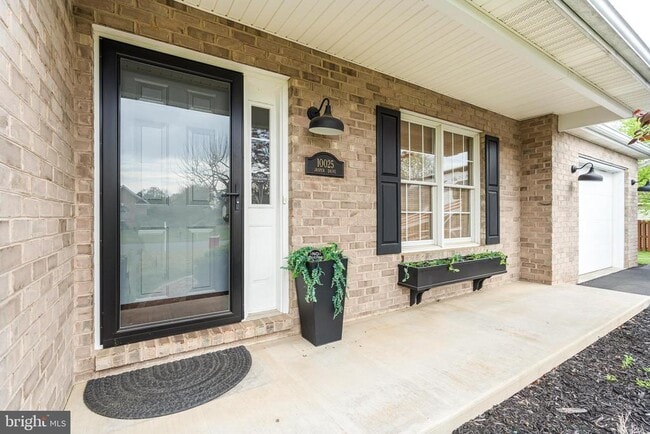 Photo - 10025 Jasper Dr