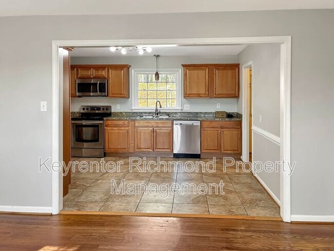 Photo - 7820 Conifer Rd