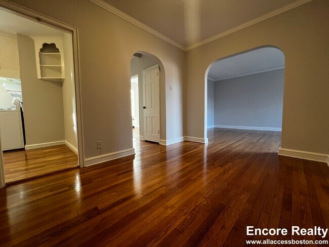 Photo - 101 Longwood Ave