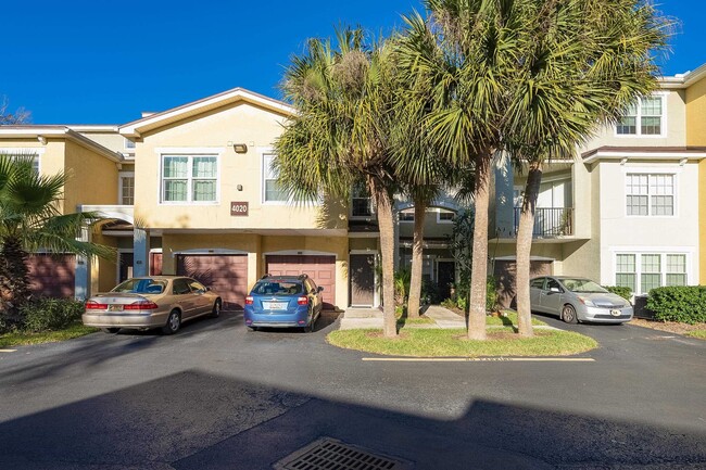 Building Photo - 4020 Grande Vista Blvd Unit 110 Rental