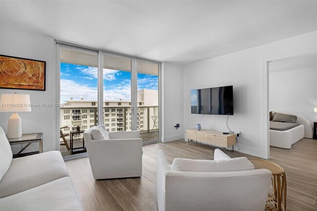 Photo - 5701 Collins Ave Unit 1707