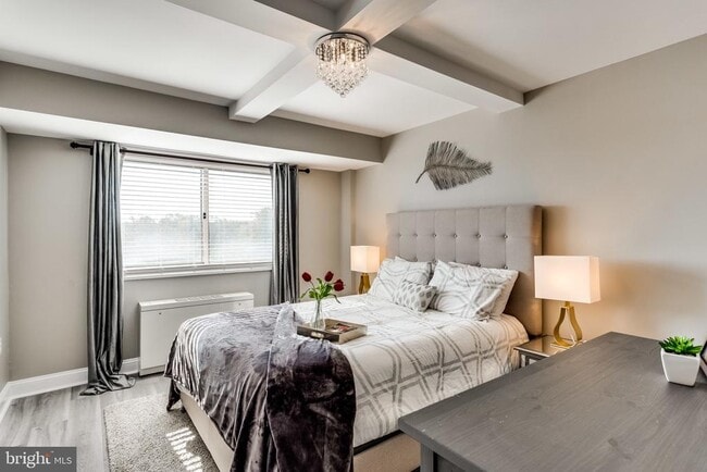 Photo - 2500 N Van Dorn St Unit 910