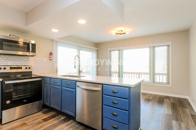 Photo - 4032 S Rural St