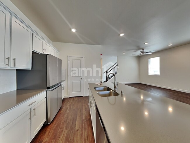 Photo - 4739 86th Ave NE