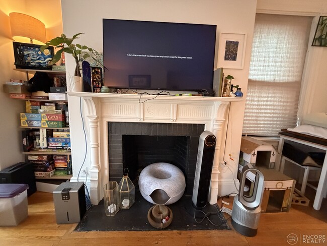 Photo - 16 Davis Ave Unidad 4