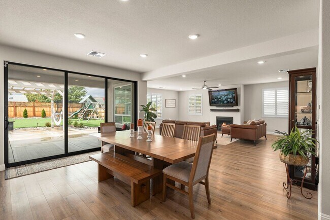 Photo - Spanish Springs furnished home for rent