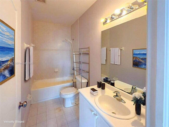 Photo - 1543 SE 25th St Unit 204