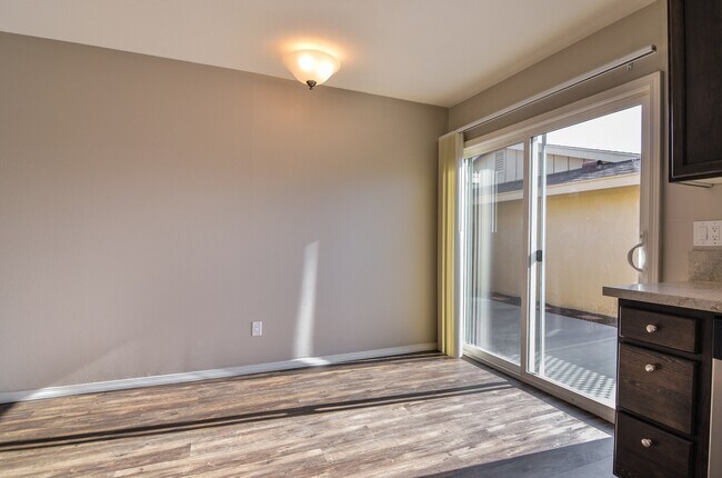 Photo - Greentree Fountain Apartments