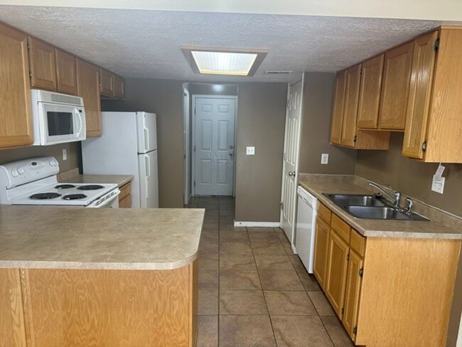 Photo - 149 Savannah Ln