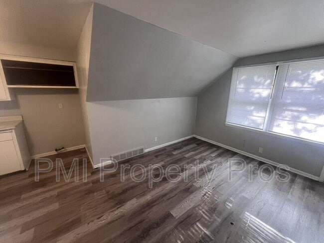 Photo - 4566 N 28th St