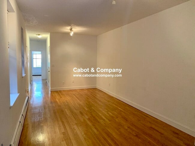 Photo - 213 E Berkeley St Unit PH