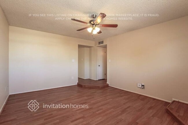 Photo - 11814 N 30th Dr