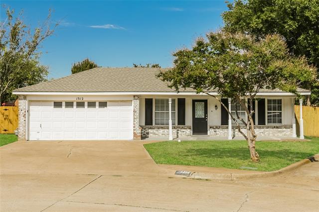 Photo - 1312 Sparrow Ct House