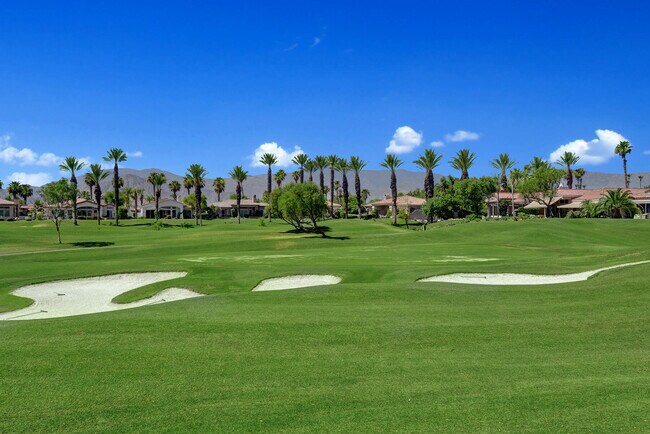 Photo - 430 White Horse Trail