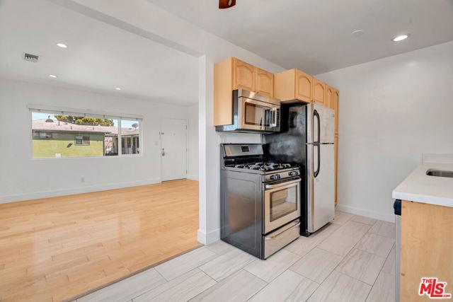 Photo - 119 Paloma Ave Unit M