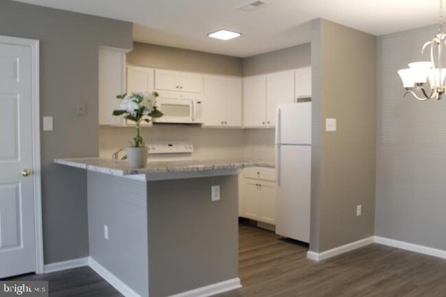 Photo - 1711 Foxmeadow Cir