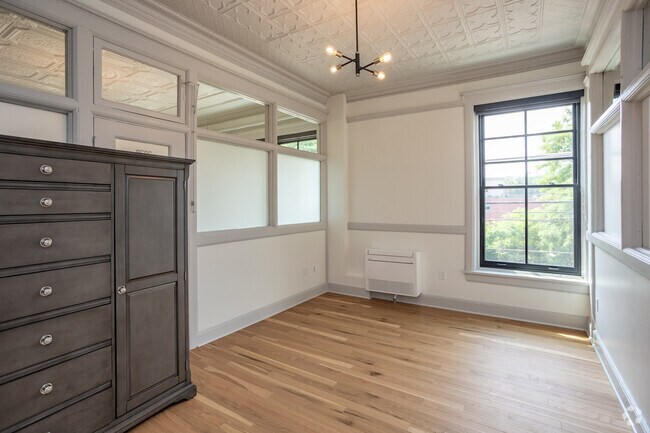 2BR, 2BA - 2,238SF - Bedroom