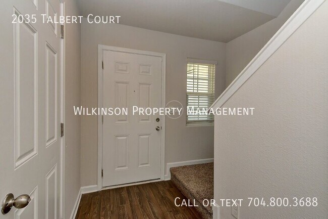 Photo - 2035 Talbert Ct